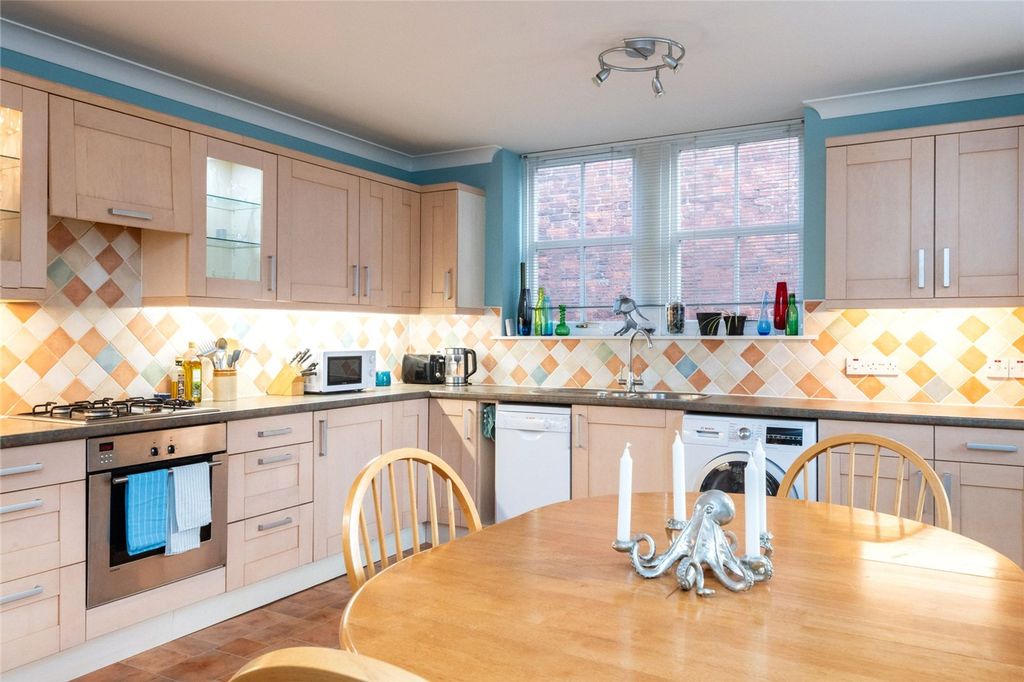 Additional image 9 of 3 bed end terrace house for sale3 Parade School Mews, Berwick-Upon-Tweed TD15