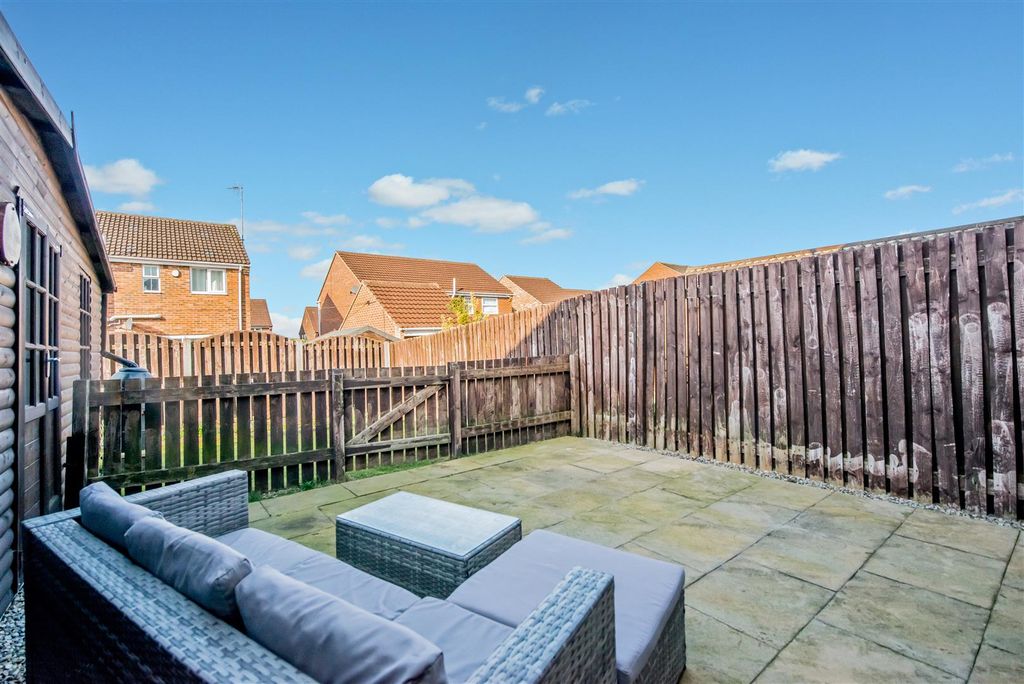 Additional image 26 of 3 bed semi-detached house for saleWindmill Court, Lower Wortley, Leeds LS12