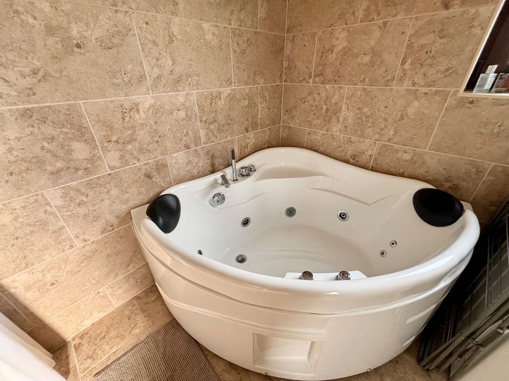 Additional image 11 of 3 bed detached house for saleBrynheulog, Hirwaun Road, Penywaun, Aberdare CF44