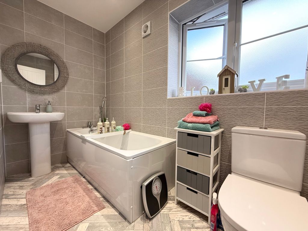 Additional image 17 of 5 bed detached house for saleRhodfa Cae Uchel, Aberaman, Aberdare CF44