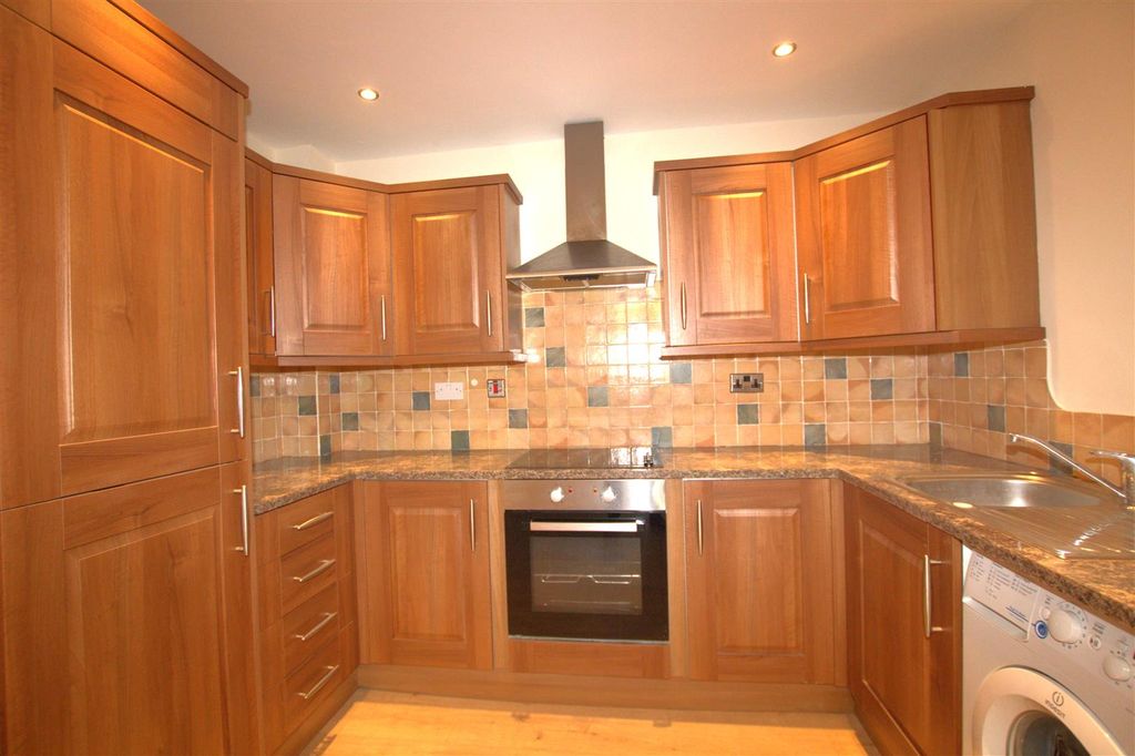Additional image 6 of 2 bed flat for saleGreen Chare, Darlington DL3
