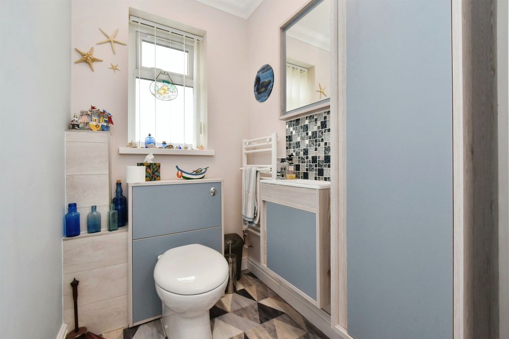 Additional image 11 of 4 bed detached house for saleGraig Place, Aberdare CF44