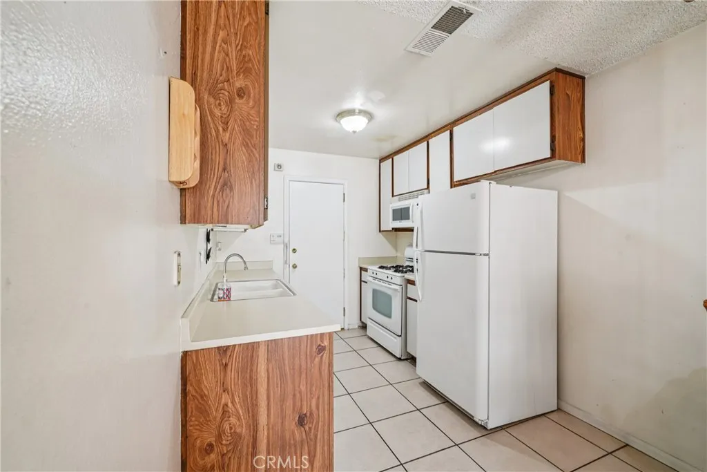 Additional image 16 of 1650 S Campus Ave Unit 98, Ontario, CA 91761