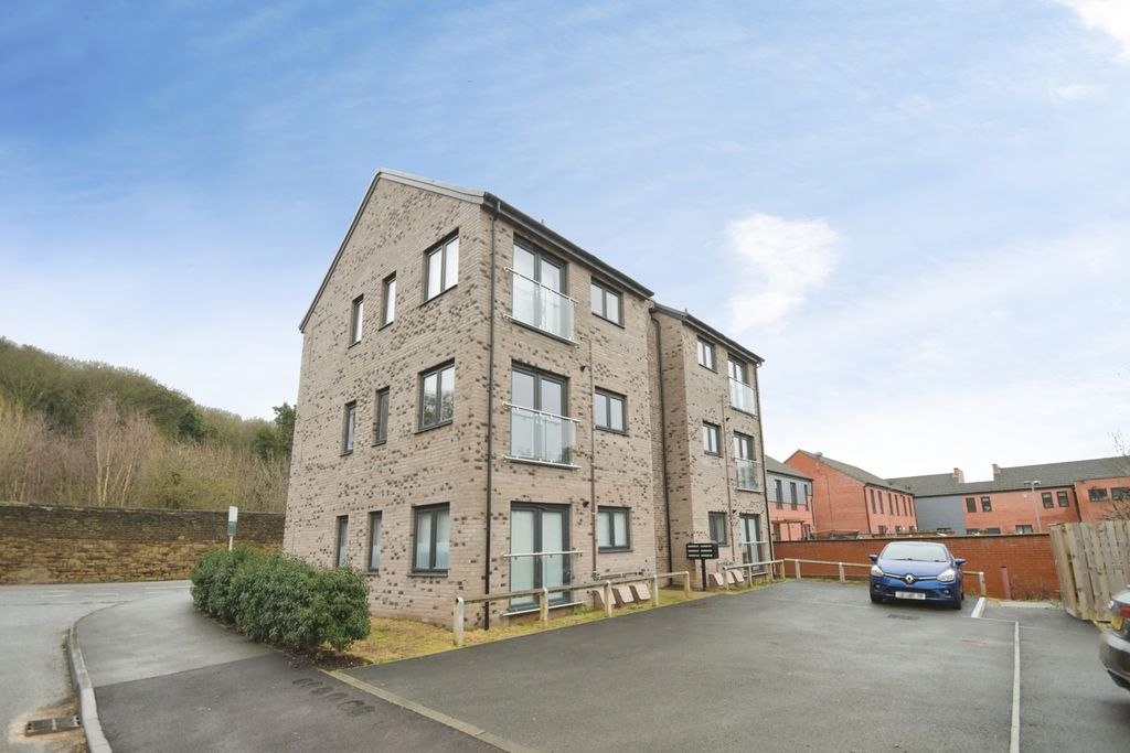 1 bed flat for saleLaver Drive, Chesterfield, Derbyshire S41
