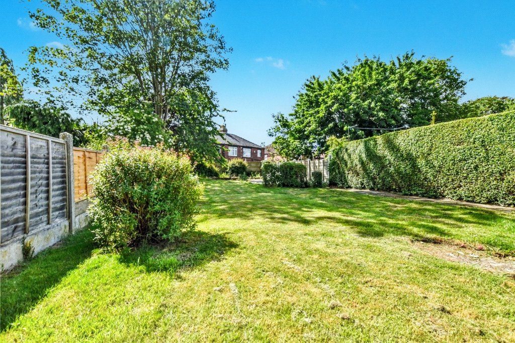 3 bed semi-detached house for saleKenilworth Road, Leeds, West Yorkshire LS12