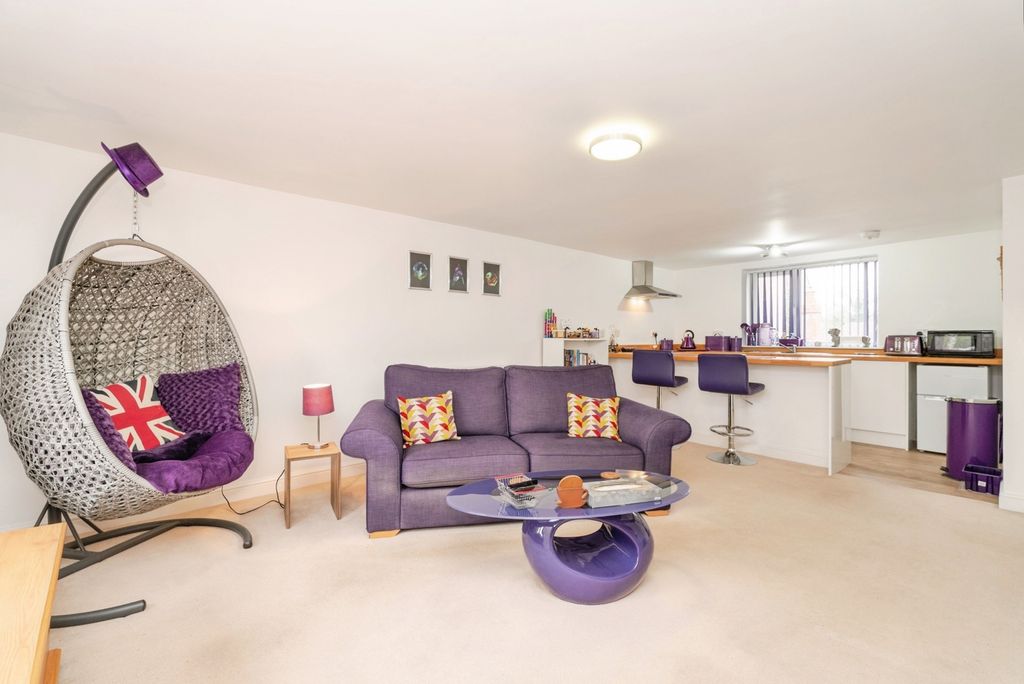 1 bed flat for saleGregor Shanks Way, Watton, Thetford, Norfolk IP25