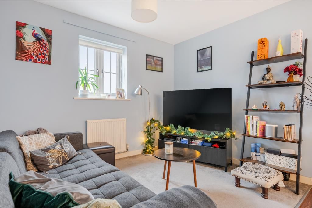 Additional image 2 of 2 bed flat for saleKingsmere, Bicester, Oxfordshire OX26