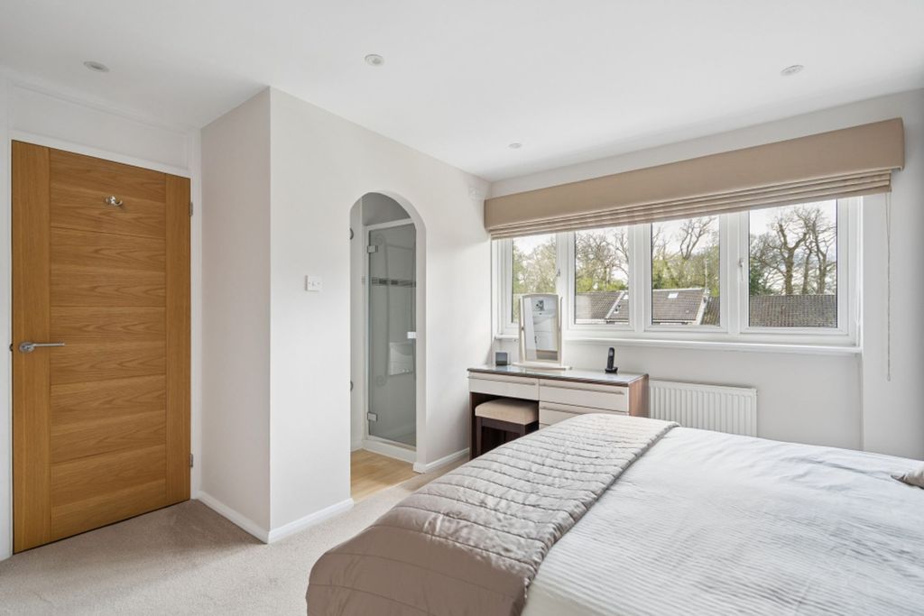Additional image 10 of 4 bed link detached house for saleLower Tail, Carpenders Park, Watford WD19