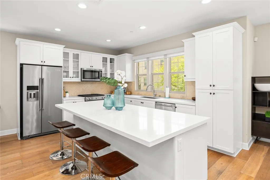 Additional image 10 of 843 Orchid Way Unit D, Azusa, CA 91702