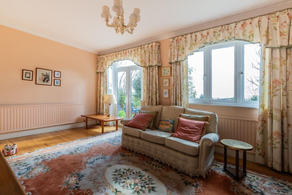 Additional image 4 of 4 bed detached house for saleDruidstone Road, Old St. Mellons, Cardiff CF3