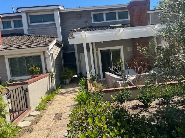 Additional image 4 of 13 Catalina Court, Manhattan Beach, CA 90266
