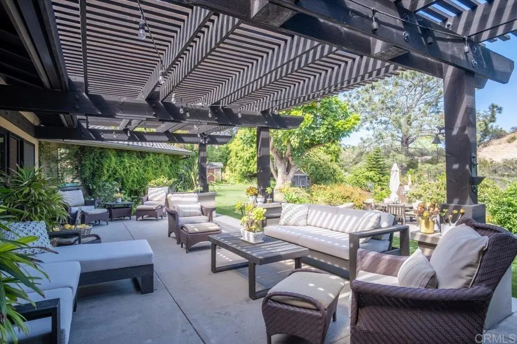 Additional image 111 of 734 Avocado Ct, Del Mar, CA 92014