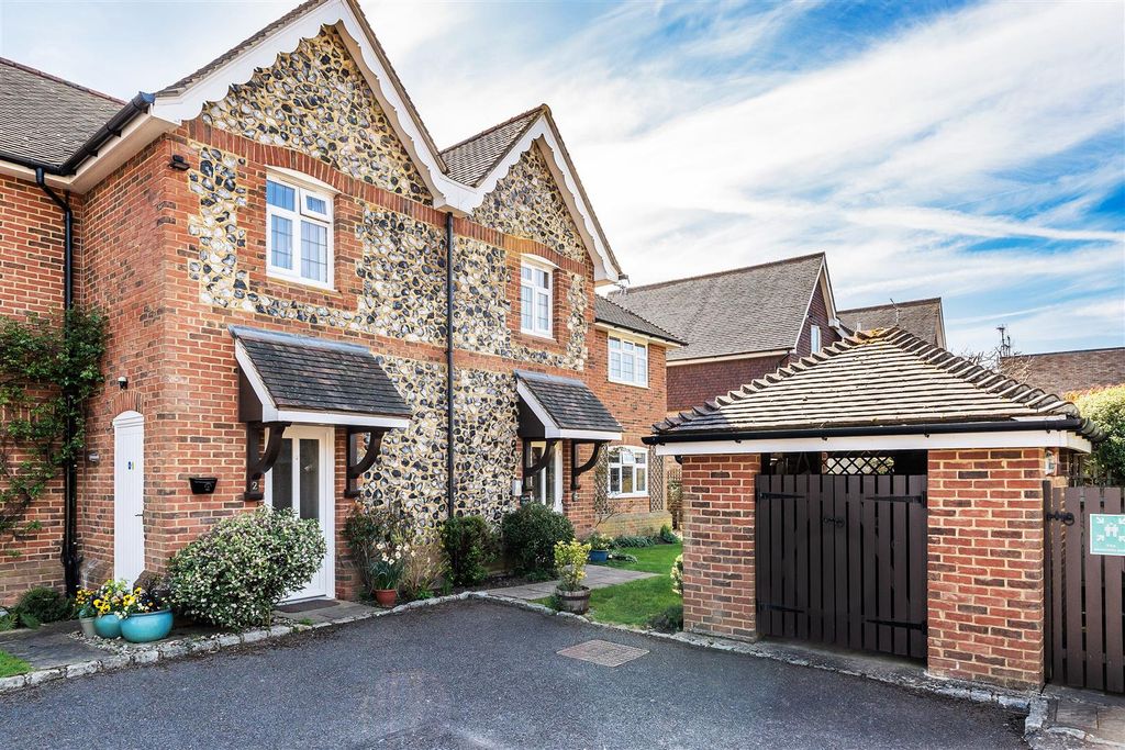 Additional image 26 of 2 bed flat for saleMarlborough Court, The Marld, Ashtead KT21