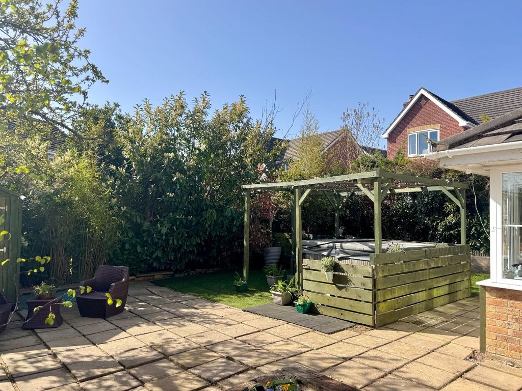Additional image 26 of 4 bed detached house for saleHeol Fioled, Barry CF63