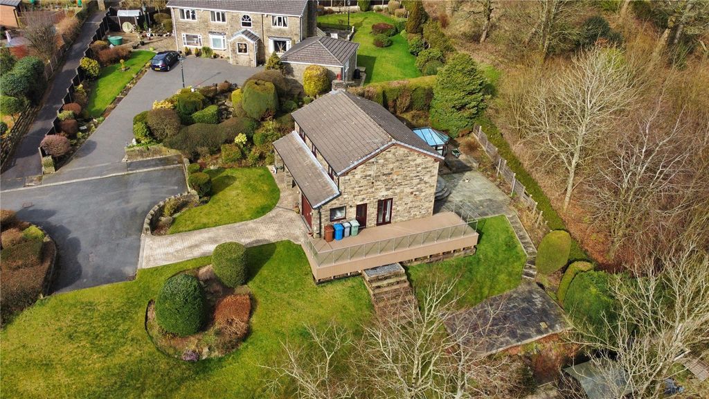 Additional image 2 of 4 bed detached house for saleFernhill Park, Stacksteads, Rossendale OL13