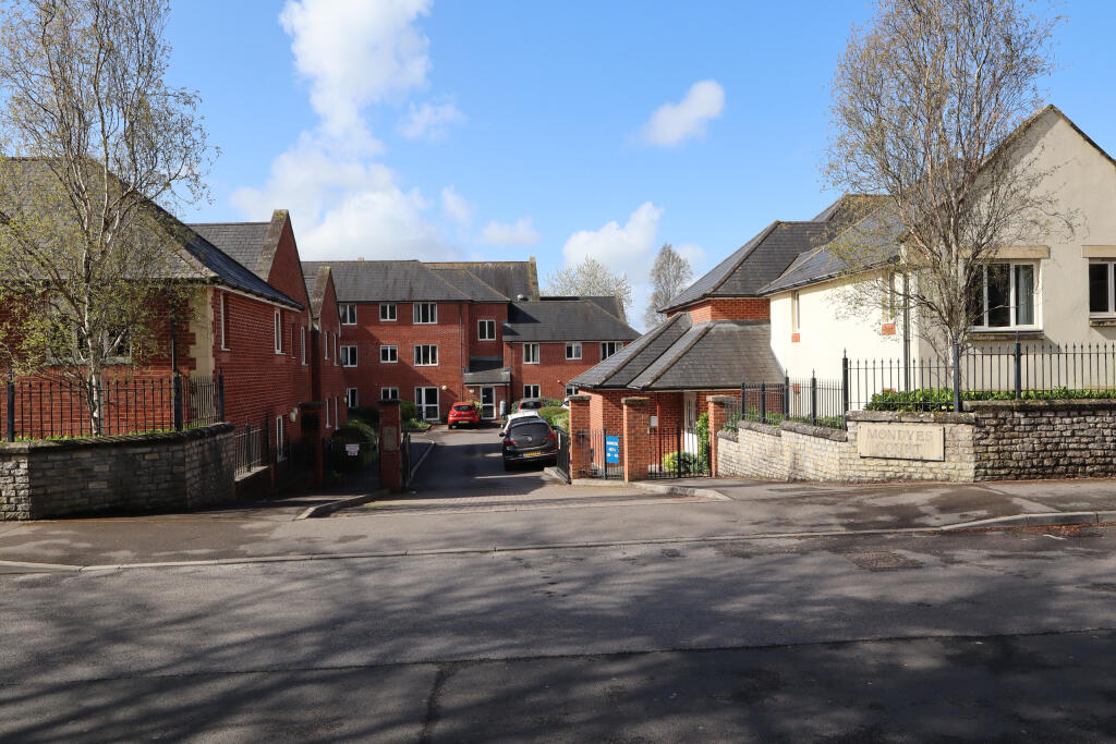 Additional image 12 of Mondyes Court, Wells