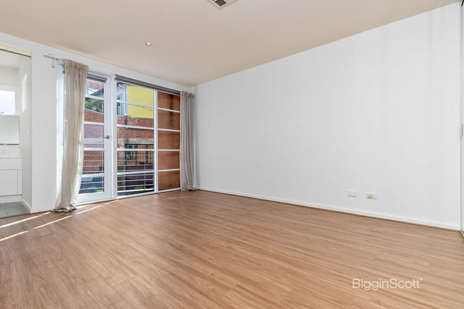 33 Waterloo Place, Richmond VIC 3121 photo 5