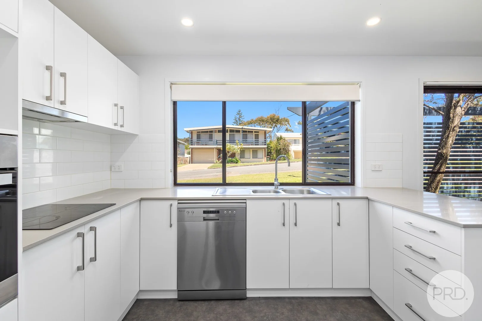 1/10 Dixon Drive, Nelson Bay NSW 2315