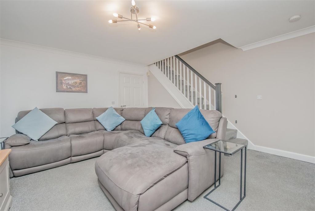 Additional image 5 of 3 bed semi-detached house for saleWindmill Court, Lower Wortley, Leeds LS12