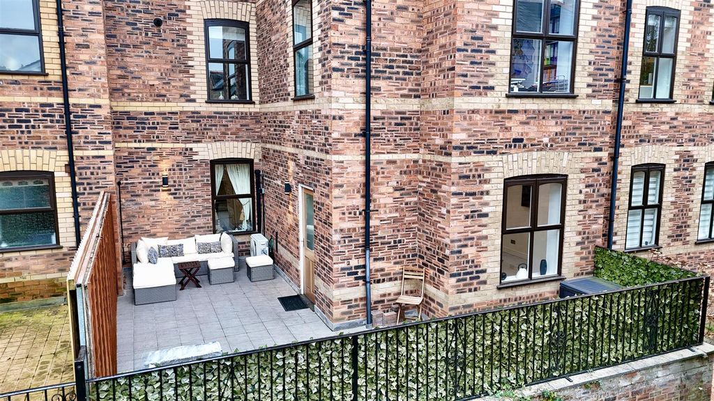 Additional image 19 of 3 bed flat for saleBooth Road, Altrincham WA14