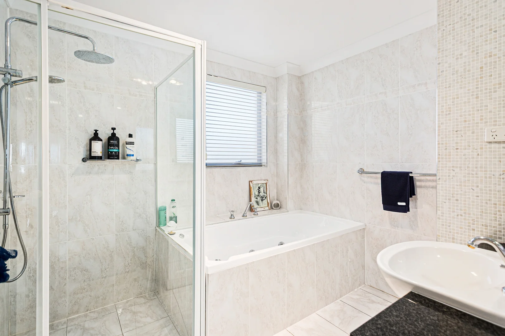 Additional image 11 of 16/11-15 Wilson Street, Wollongong NSW 2500