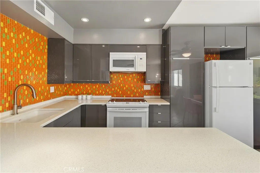 Additional image 38 of 816 E Cottonwood Road Unit 4, Palm Springs, CA 92262