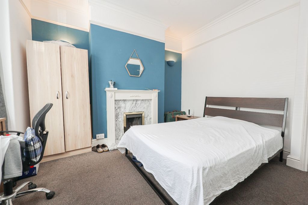 Additional image 10 of 4 bed terraced house for saleScorer Street, Lincoln, Lincolnshire LN5
