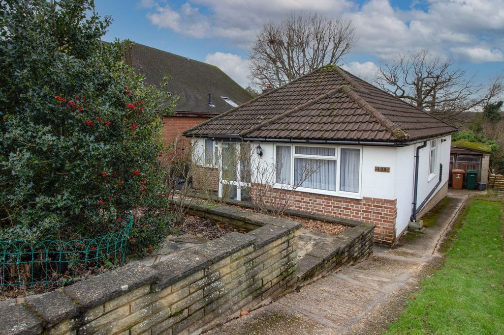 Additional image 11 of 3 bed detached house for saleGreenfield Avenue, Carpenders Park, Watford WD19