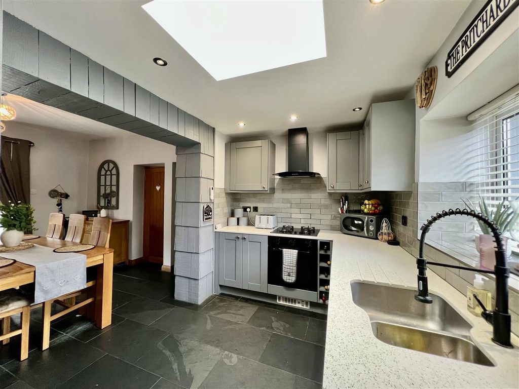 Additional image 3 of 3 bed detached house for saleCwmfferws Road, Tycroes, Ammanford SA18