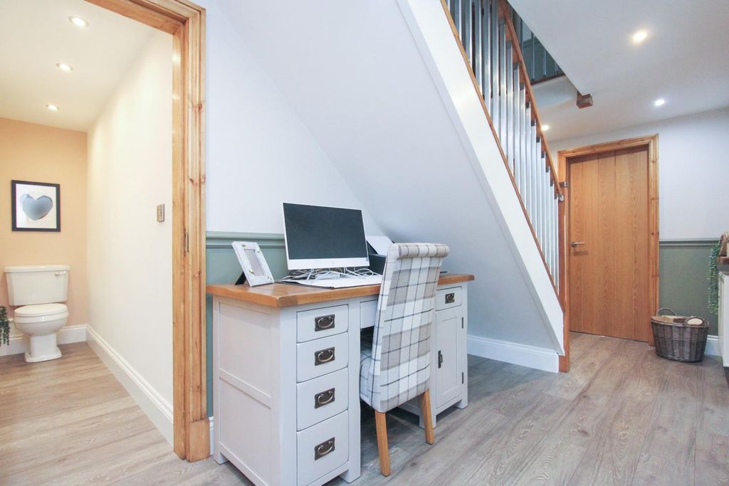 Additional image 10 of 5 bed detached house for saleChurch Wynd, Burneston, North Yorkshire DL8