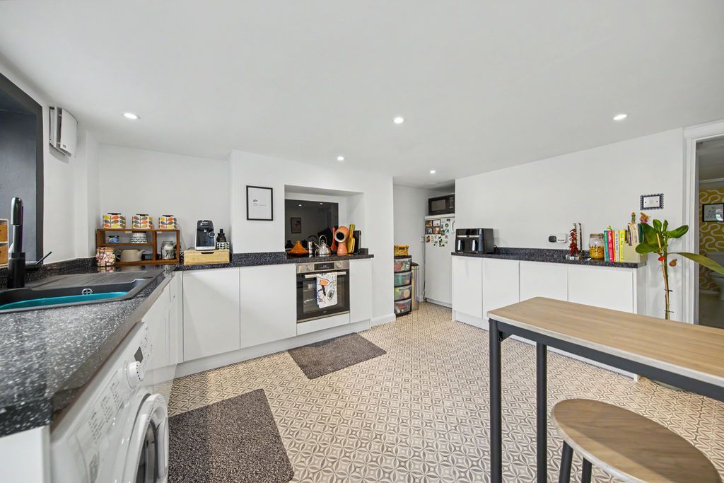 Additional image 9 of 3 bed terraced house for saleHartington Road, Spital, Chesterfield S41