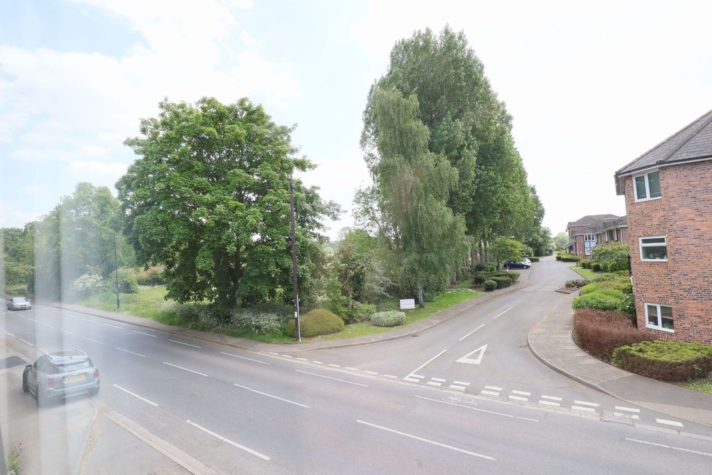 Additional image 16 of 2 bed flat for saleStratford Road, Alcester B49