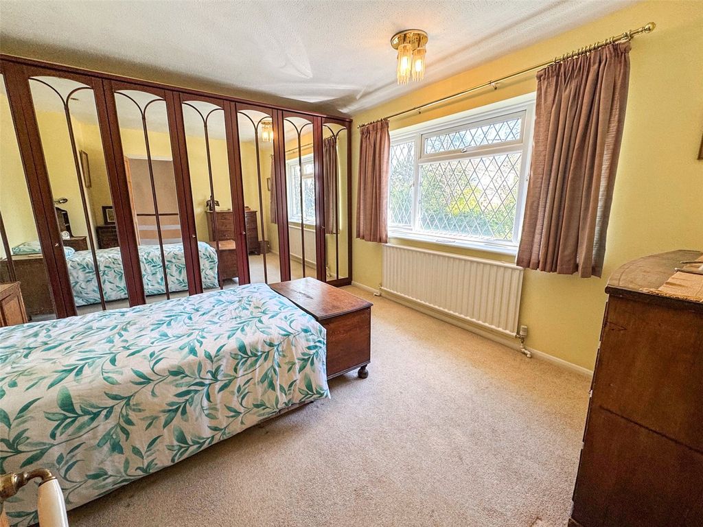 Additional image 7 of 4 bed detached house for saleWinton Road, Aldershot, Hampshire GU11