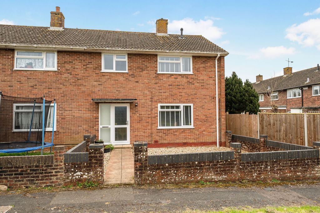 3 bed terraced house for saleDartmouth Walk, Basingstoke RG22
