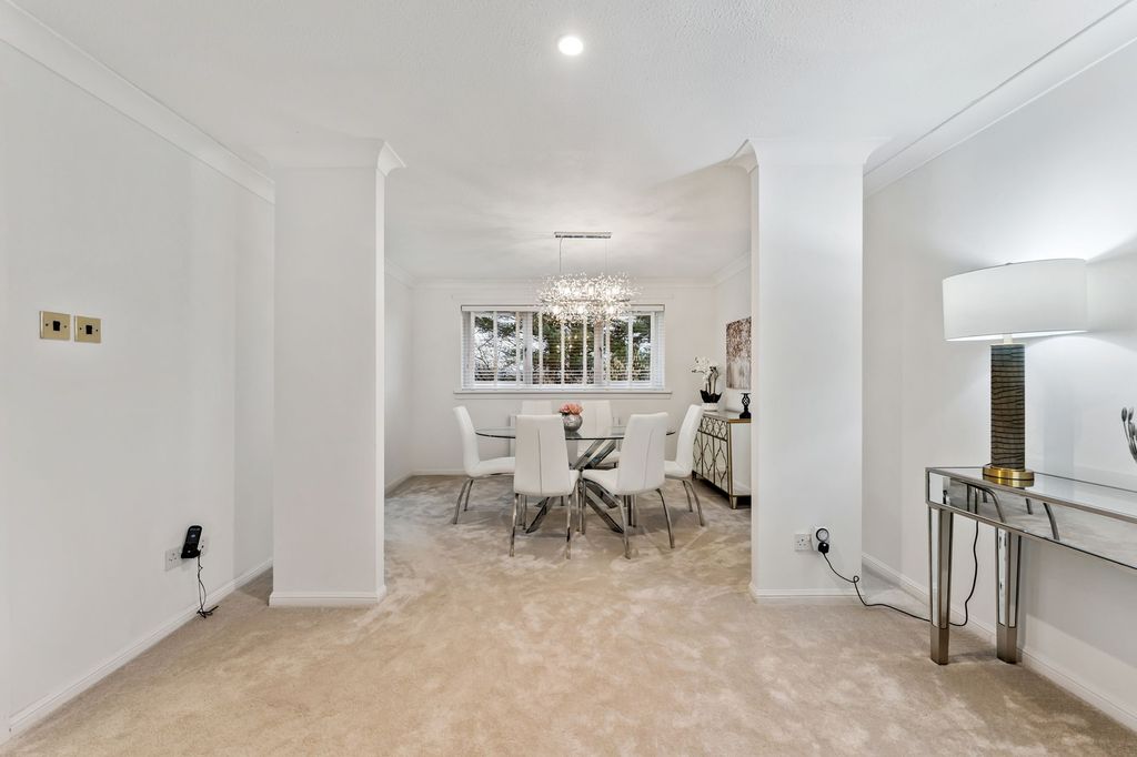 Additional image 8 of 2 bed flat for saleBallagan Place, Milngavie G62