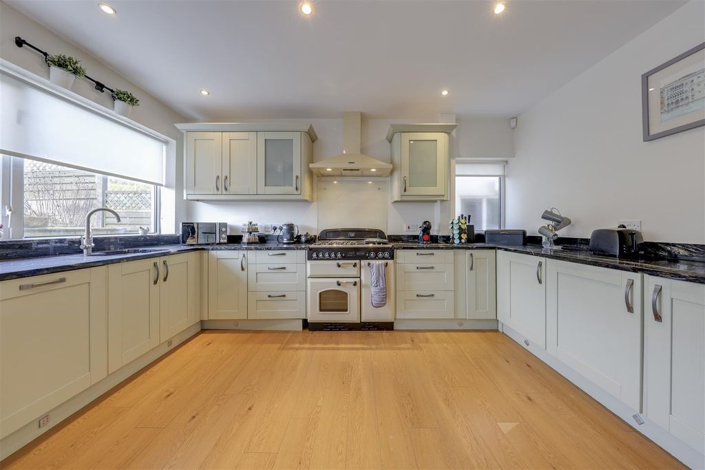 Additional image 12 of 3 bed detached house for saleHillside Crescent, Weir, Bacup, Rossendale OL13