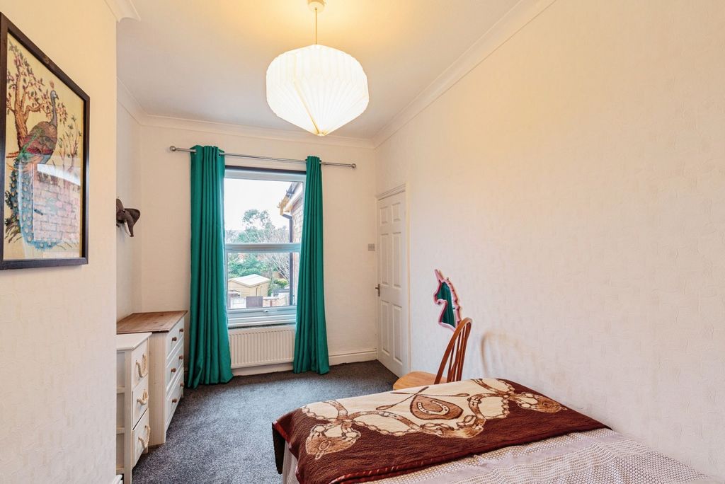 Additional image 10 of 3 bed terraced house for saleHolmefield Road, Lytham St. Annes, Lancashire FY8