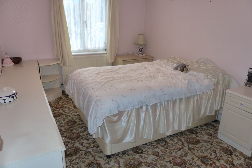 Additional image 4 of 2 bed flat for saleHenmore Place, Ashbourne DE6