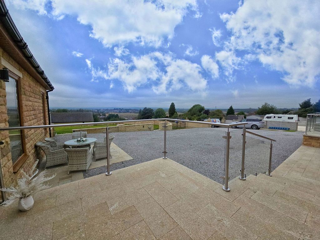 Additional image 2 of 3 bed bungalow for saleCliff Lane, Brierley, Barnsley S72