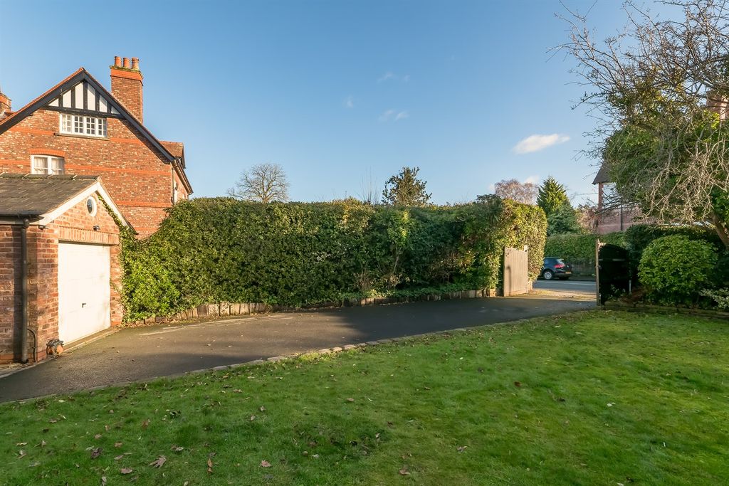 Additional image 23 of 5 bed semi-detached house for saleStamford Road, Alderley Edge SK9