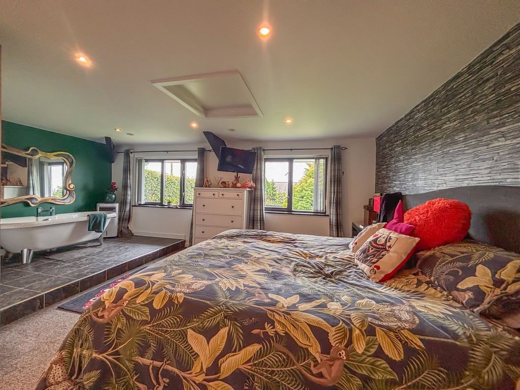 Additional image 9 of 4 bed farm for saleMeinciau, Kidwelly SA17