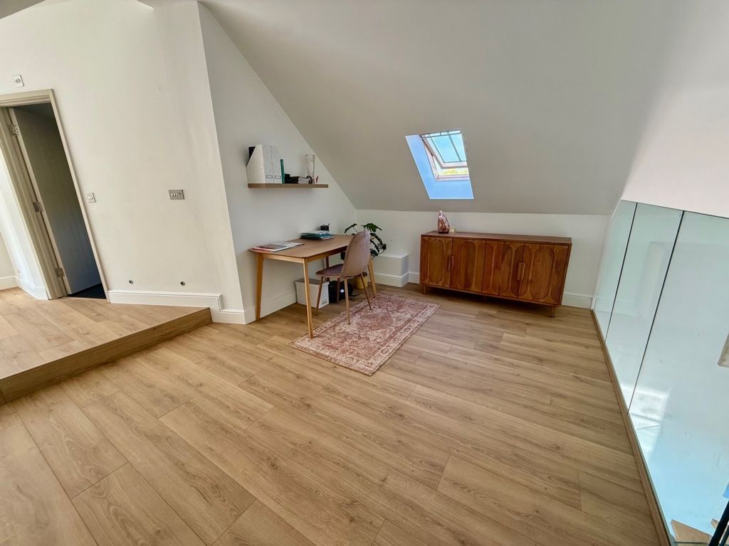 Additional image 15 of 4 bed barn conversion for saleHigh Street, Castle Donington DE74