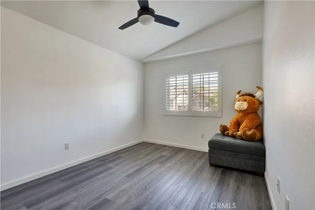Additional image 35 of 28102 Bobwhite Cir Unit 3, Saugus, CA 91350