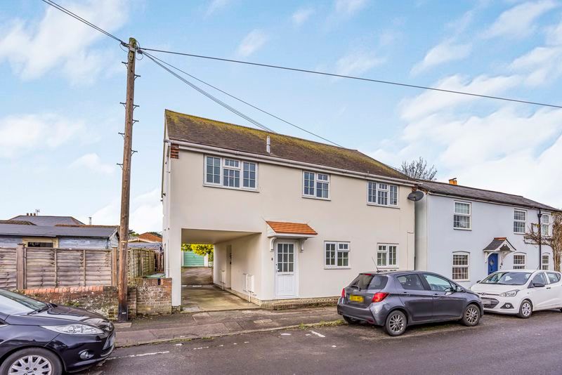 2 bed flat for saleBridge Road, Emsworth PO10