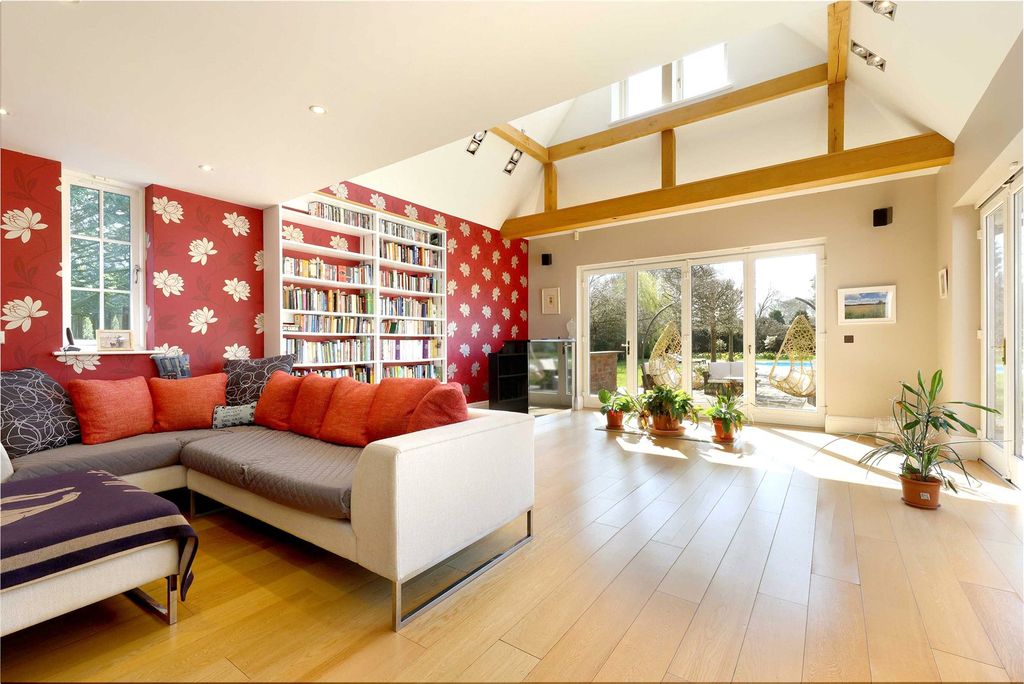 Additional image 7 of 6 bed detached house for salePenn Road, Beaconsfield, Buckinghamshire HP9
