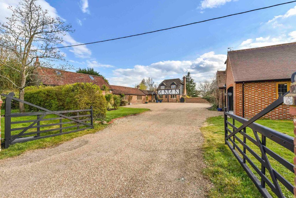 4 bed detached house for saleWest Chiltington Lane, Billingshurst RH14