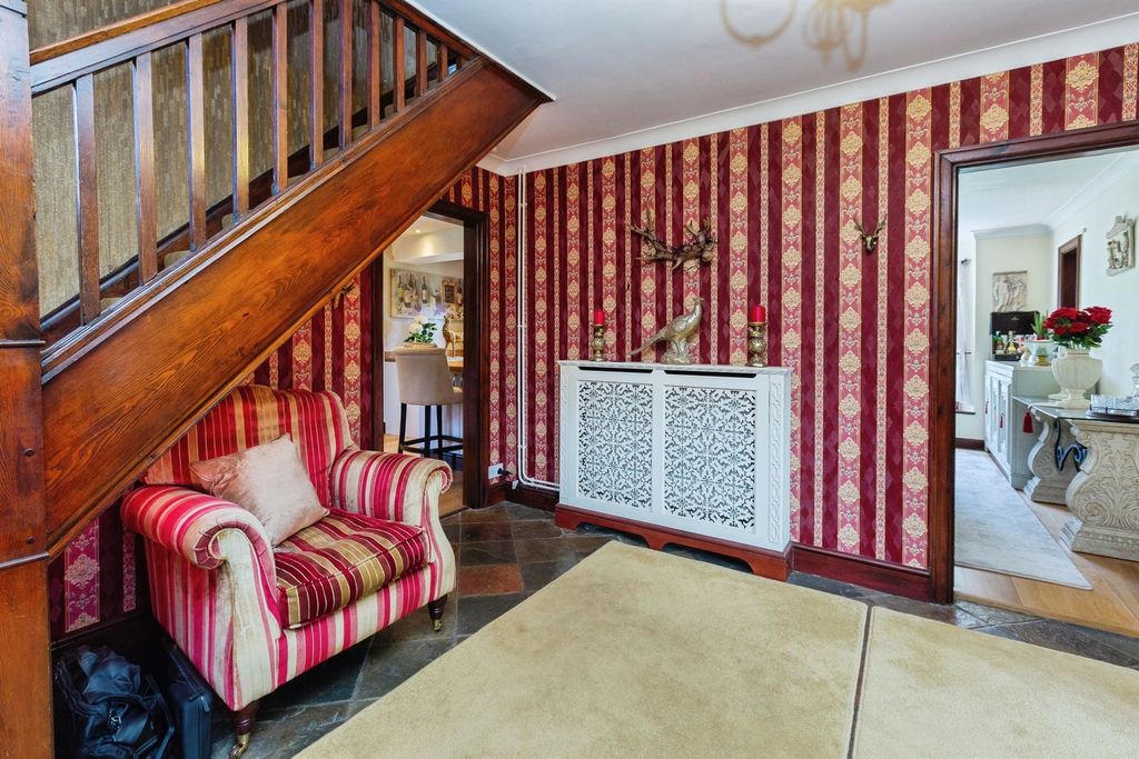 Additional image 5 of 4 bed detached house for saleParsons Lane, Bierton, Aylesbury HP22
