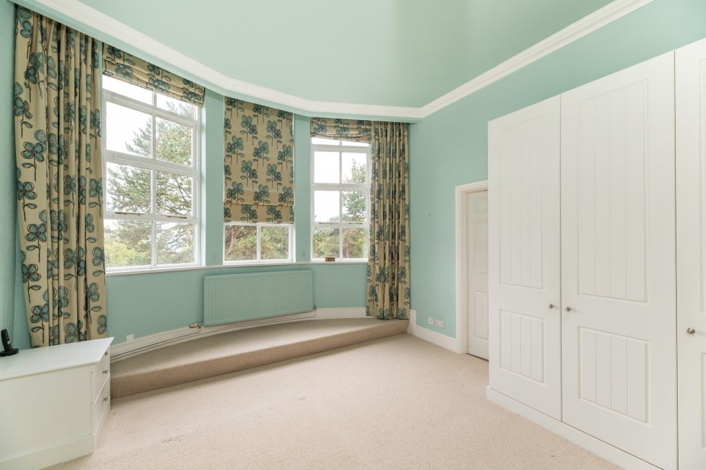 Additional image 4 of 4 bed flat for saleLady Lane, Bingley, West Yorkshire BD16