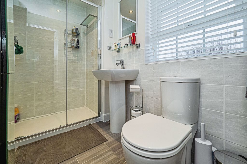 Additional image 10 of 5 bed detached house for saleFoxglove Way, Beverley HU17