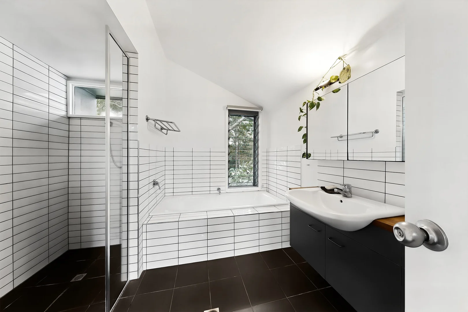 Additional image 5 of 19a Stavewood Court, Highvale QLD 4520